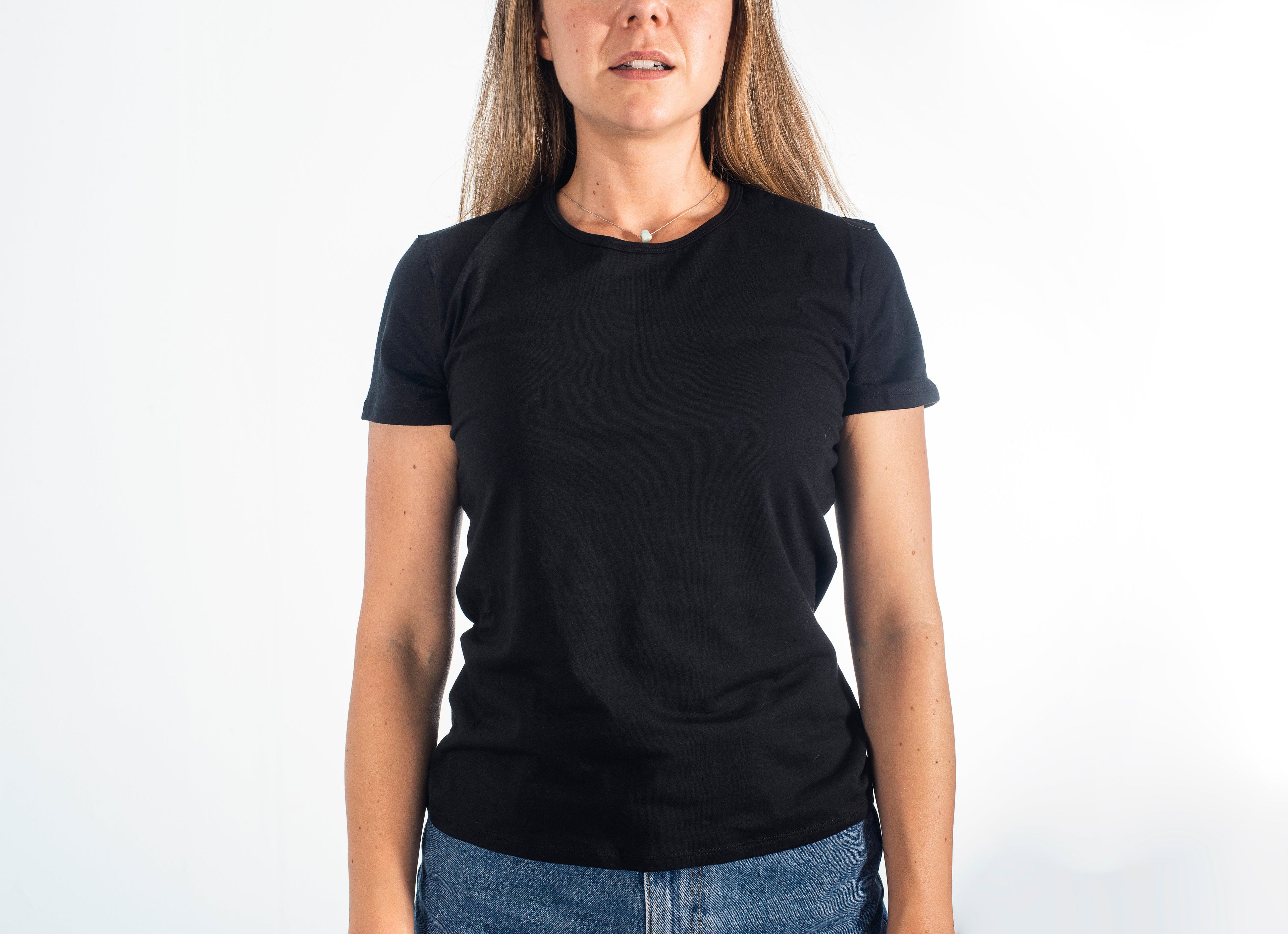 NewRa Black Make simple T-shirt